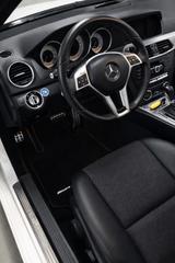 Mercedes-Benz C 200/ Automatik/ Standheizung/Navi/Xenon/Amg - Mercedes-Benz: Weiß