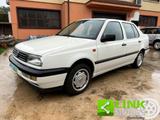 Volkswagen VOLKSWAGEN Vento 1.9 turbodiesel cat CL - Volkswagen Vento mit Diesel-Antrieb