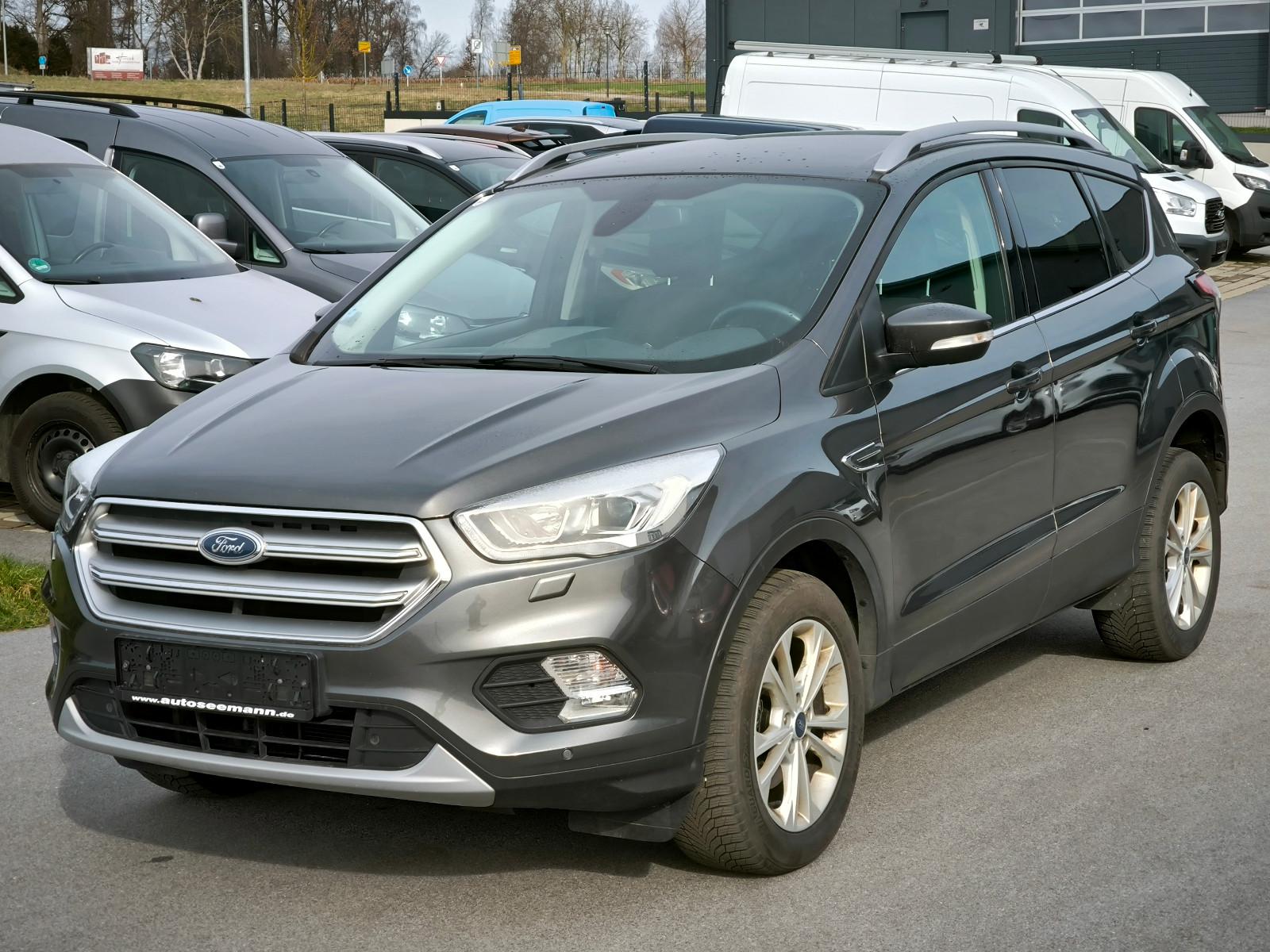 Ford Kuga Titanium Navi*Winterpaket