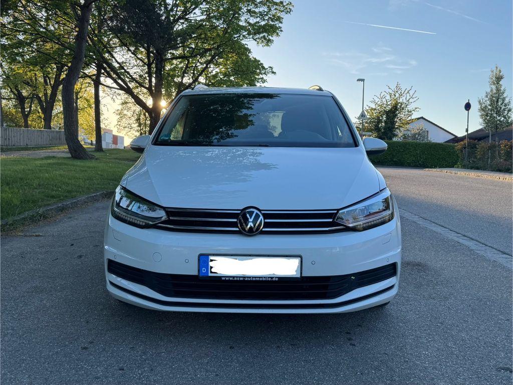 Image of Volkswagen Touran