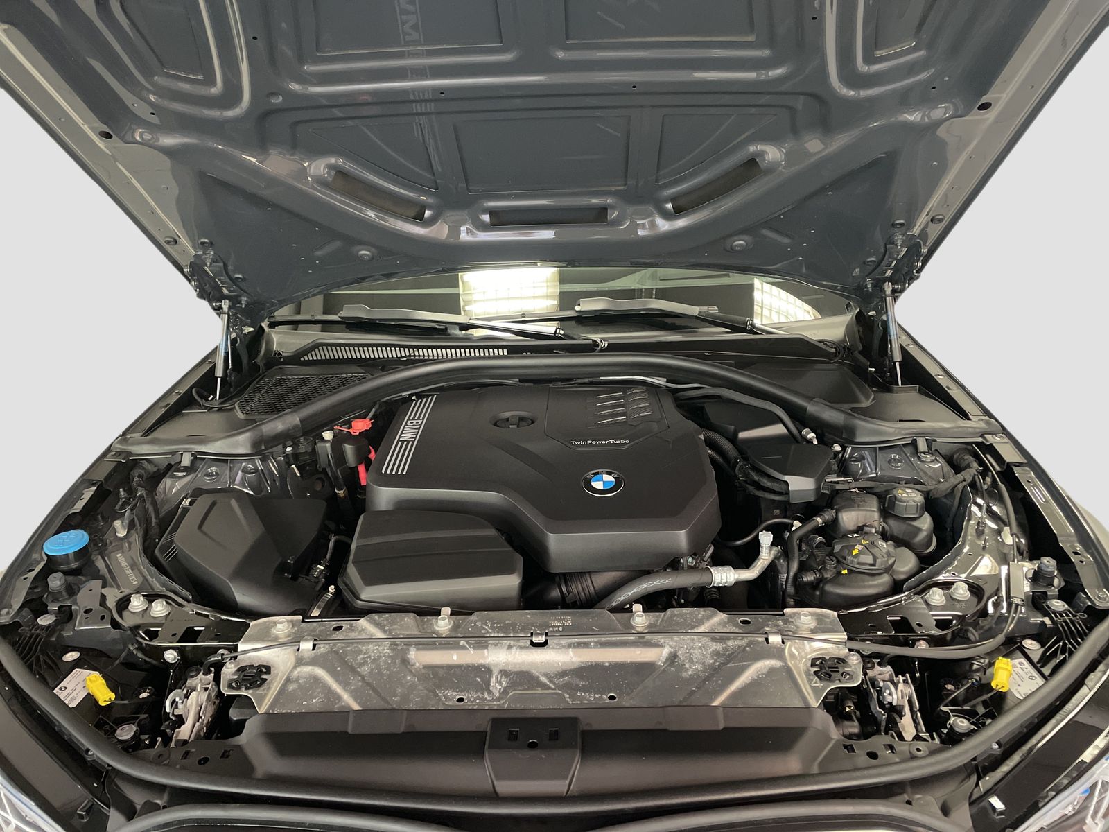 BMW 330 - Bild 15