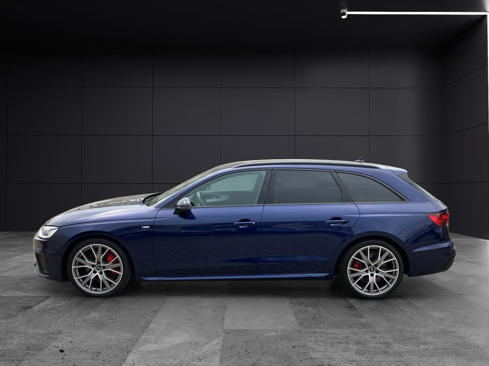 Fahrzeugabbildung Audi A4 Avant 45 TFSI quattro S line LED Navi ACC 4x