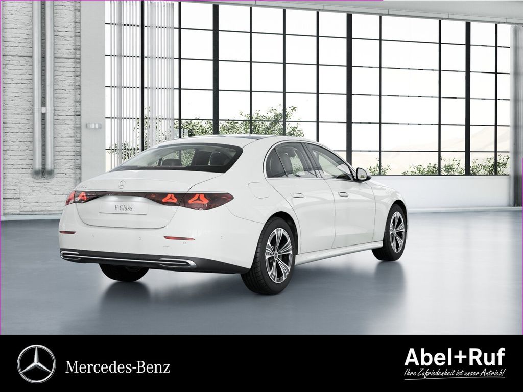 MERCEDES-BENZ E-Class 2026