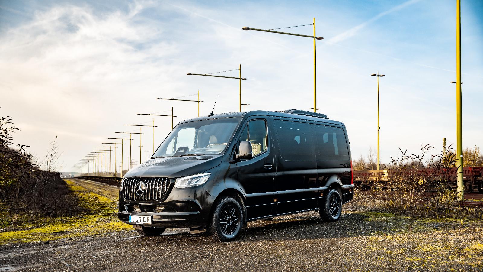 Mercedes-Benz Sprinter 319 CDI VIP Tourismus 8+1 Business LED