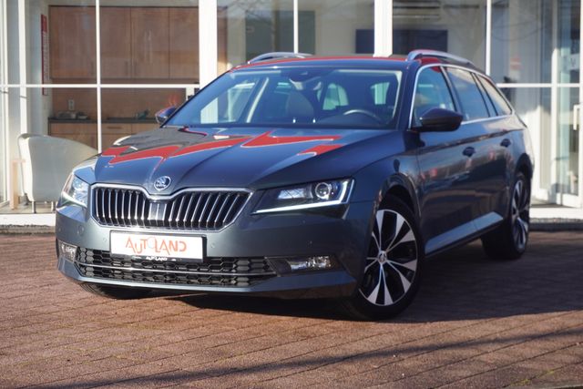 Skoda Superb Combi 1.4 TSI Style Bi-Xenon Navi DCC DAB