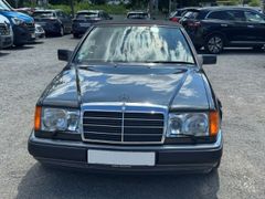 Fahrzeugabbildung 300 ECoupeCabrio300CE-24