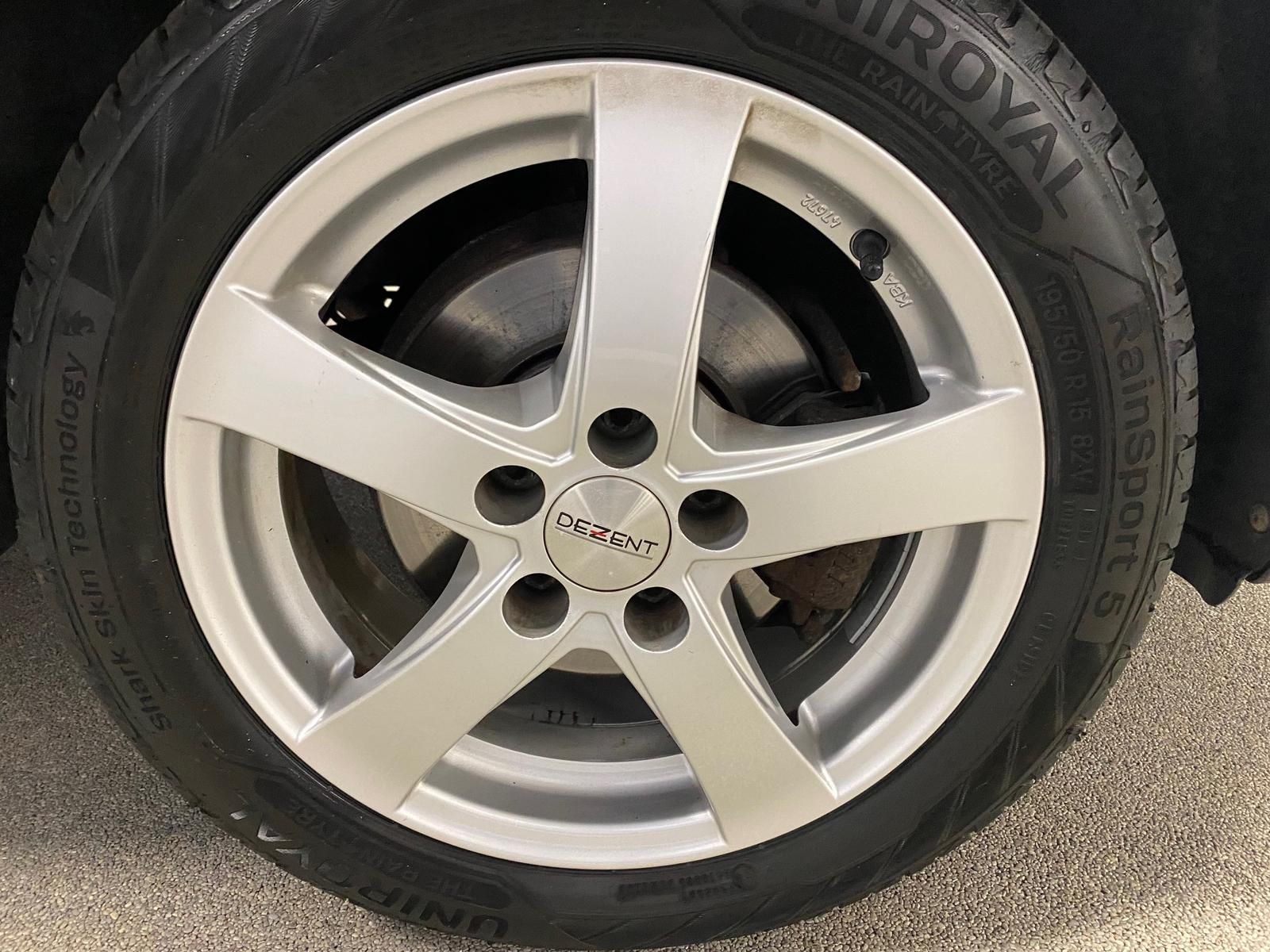 Fahrzeugabbildung SKODA 1.2 KLIMA+ALU+GARANTIE+CHECKHEFT