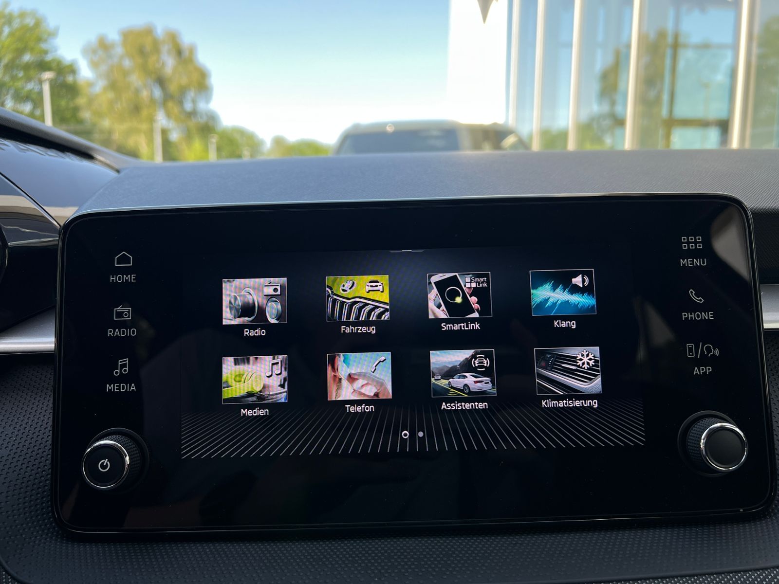 Fahrzeugabbildung SKODA Fabia Selection 1.0 TSI *LED, Climatronic, Sitzh