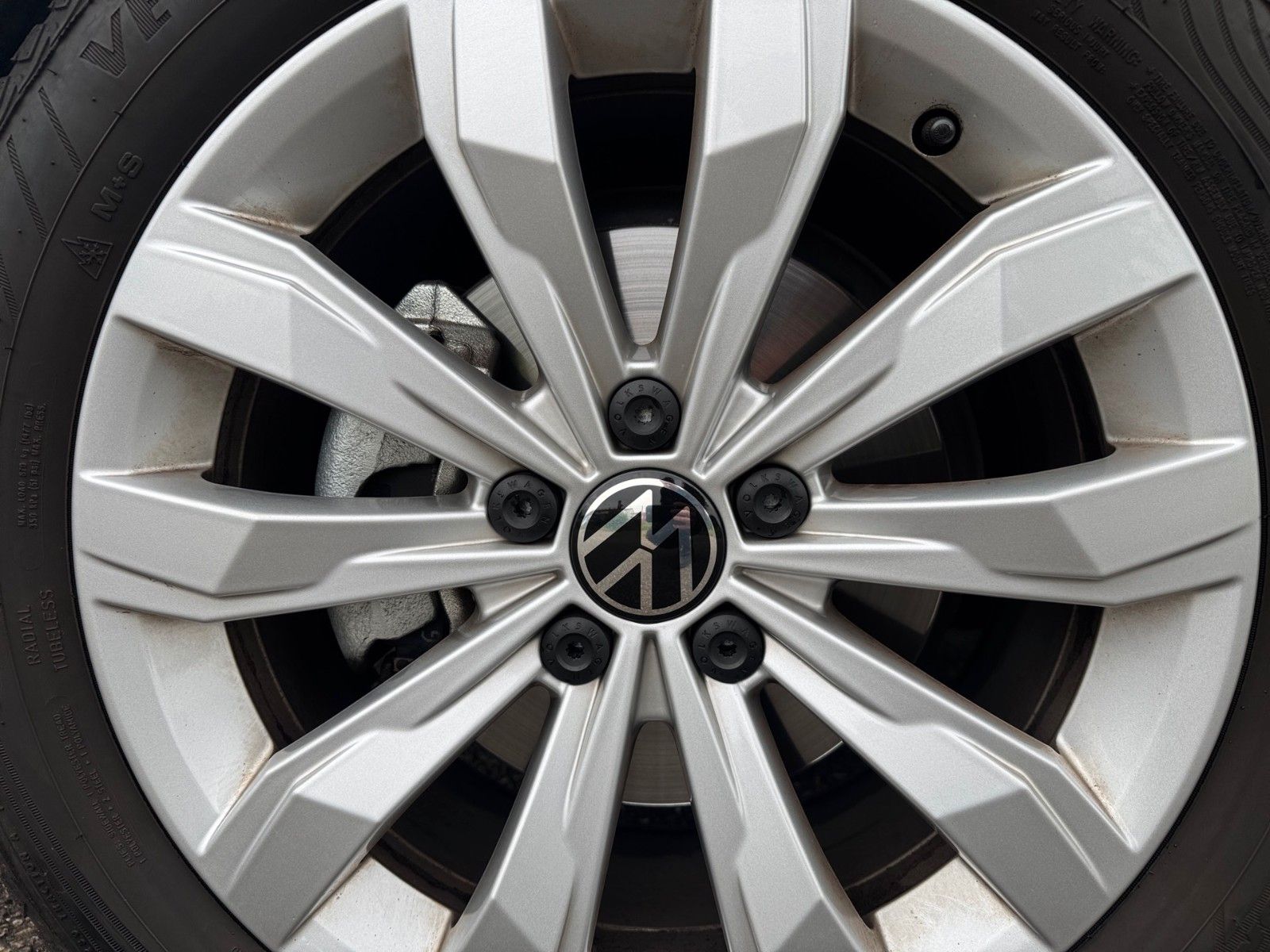 Fahrzeugabbildung Volkswagen T-Roc Sport 1.5 TSI