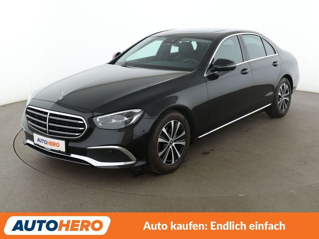Image of Mercedes-Benz E 220