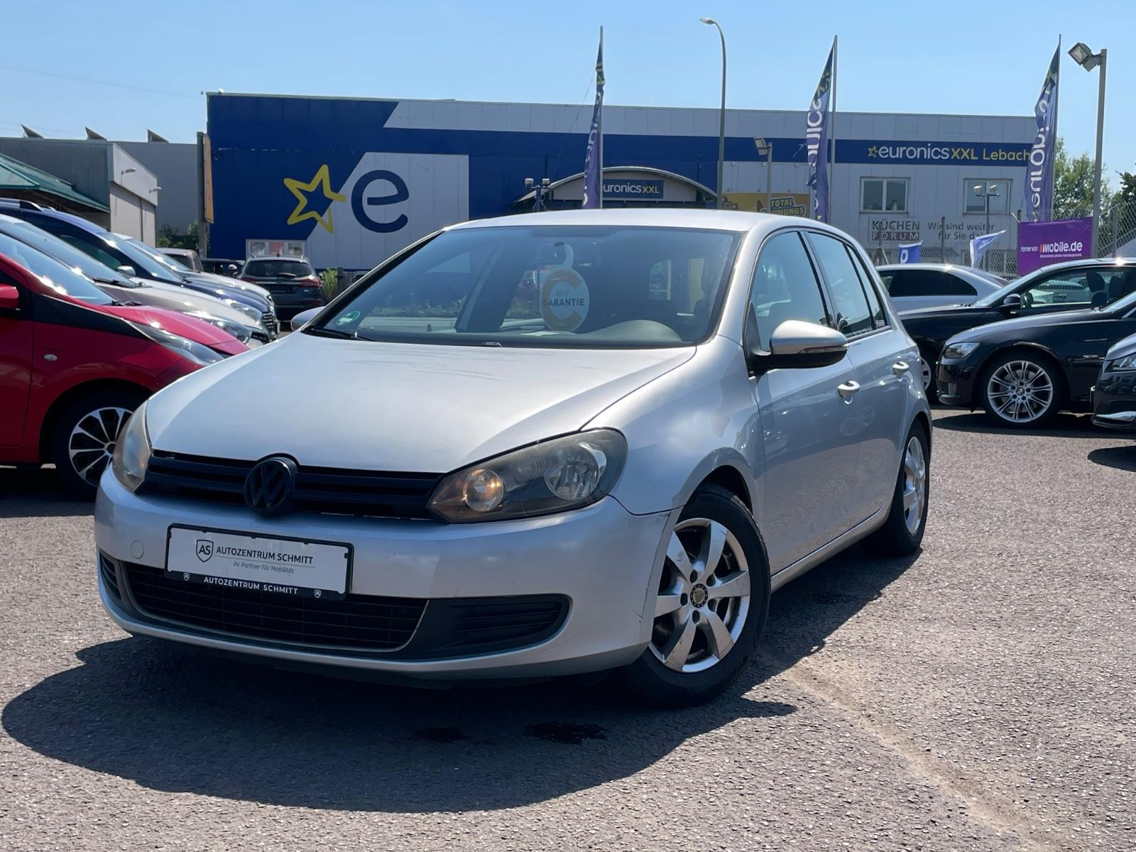 Volkswagen Golf VI Trendline*