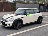 MINI Mini One R56  Weiß  2011  97 PS  Benzin  - MINI ONE R56 Gebrauchtwagen