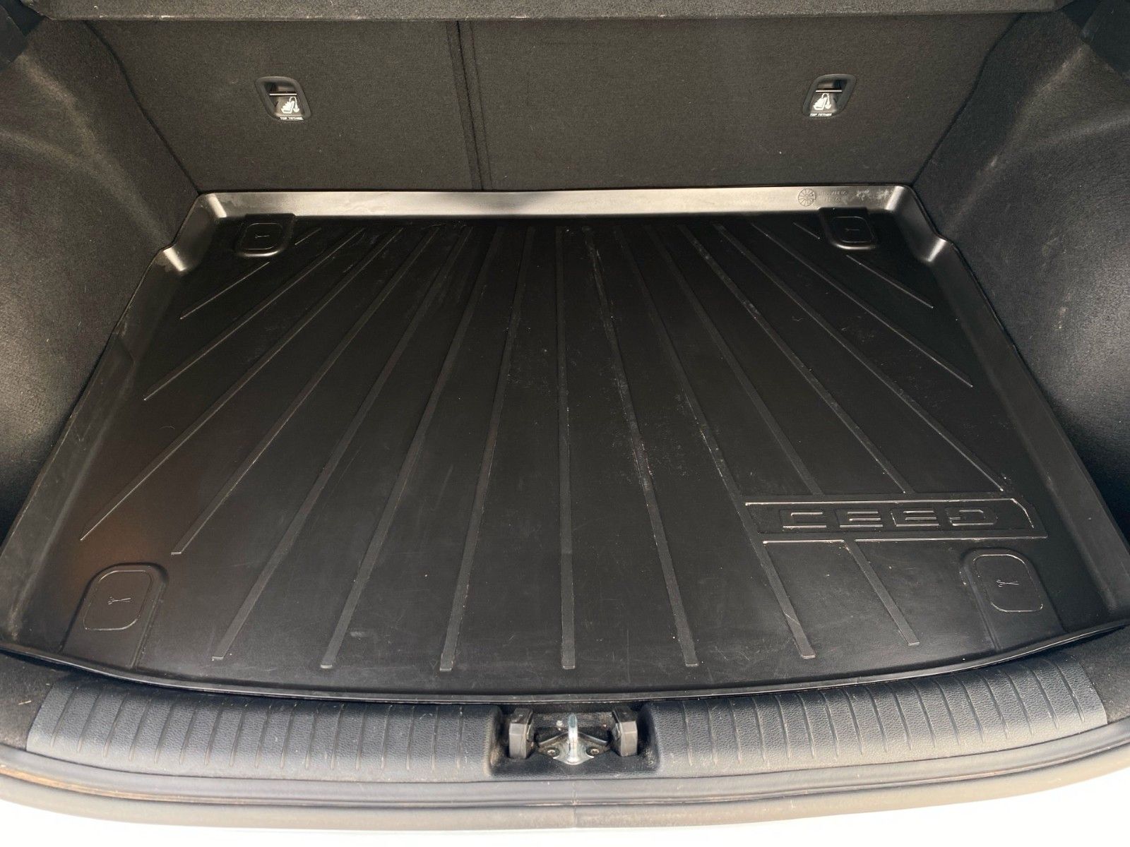 Fahrzeugabbildung Kia Ceed 1.4 Vision Navi Komfort