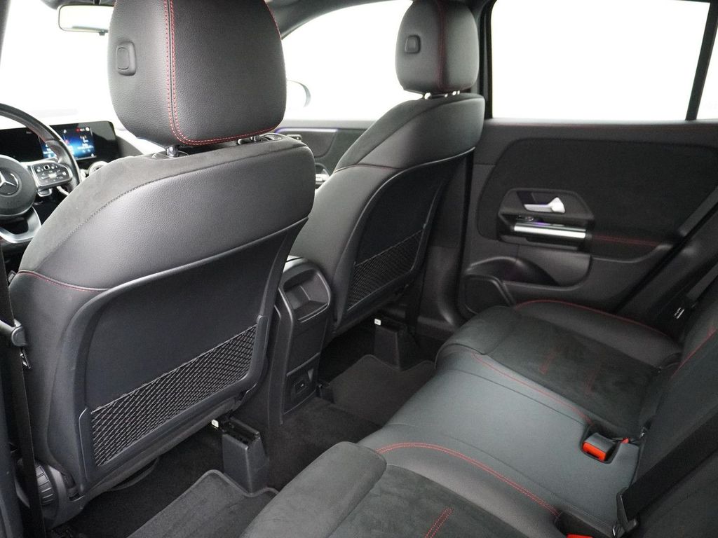 Mercedes-Benz GLA 250 GLA 250e AMG-Line | Sfeerverlichting |