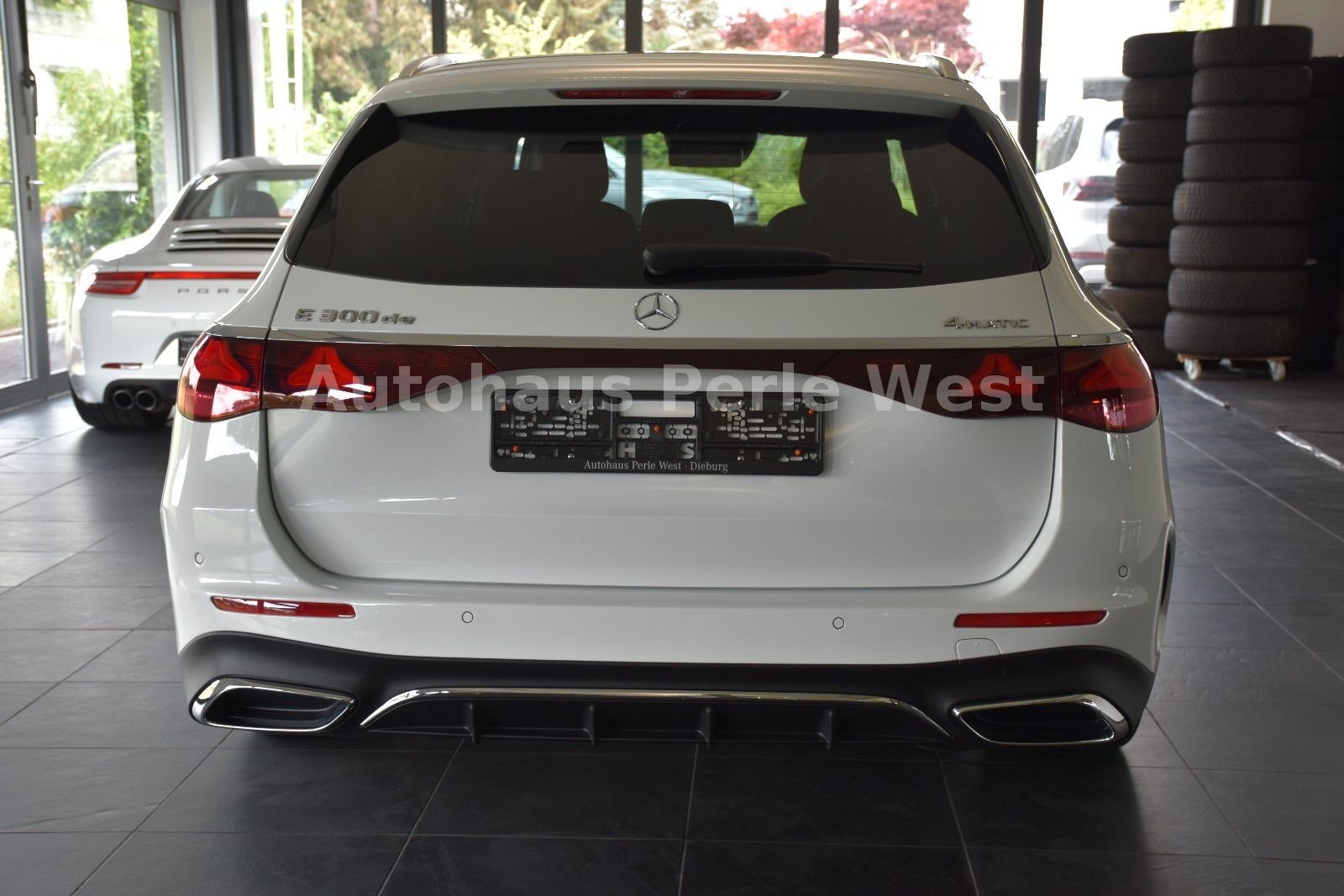 Mercedes-Benz E 300 de 4Matic T AMG Line Advanced Plus"AHK"LED foto 6