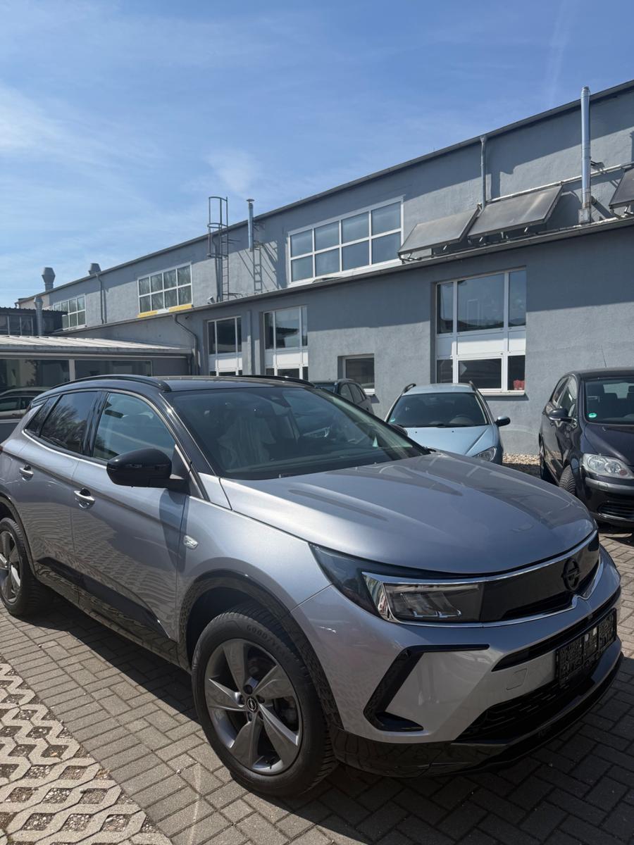 Opel Grandland (X)
