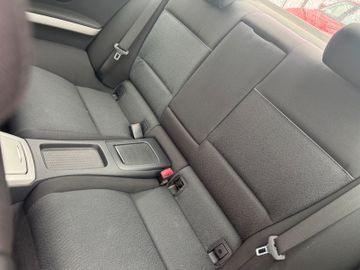 BMW 320 - 6