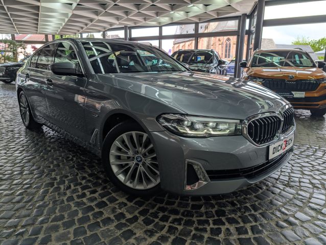 BMW 530 e Luxury Line HEV AHK LED LEDER SHZ CARPLAY