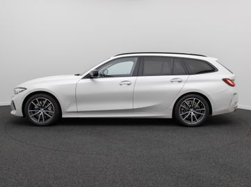 BMW 330 - 11