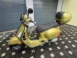 Vespa GTS 300 Super Sport - VESPA GTS SUPER SPORT