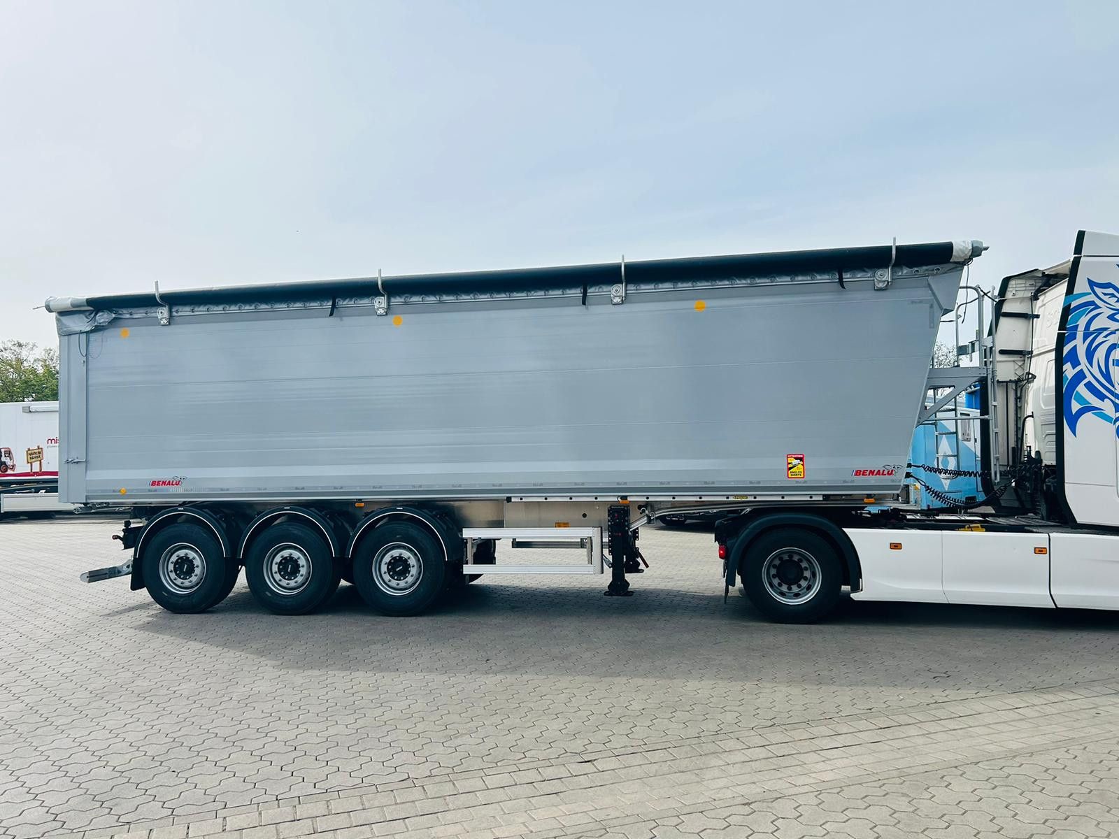 Fahrzeugabbildung Benalu Bulkliner S 95 H2200 51,3m³ Sofort Verfügbar