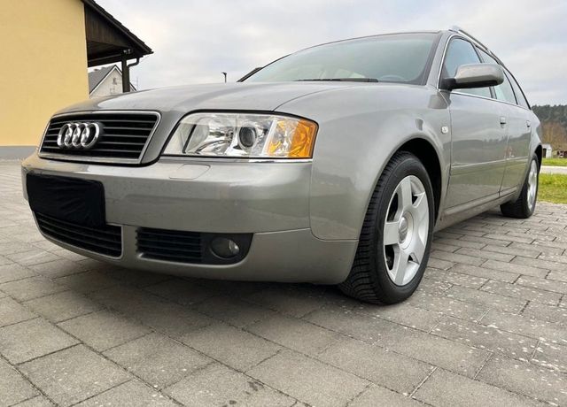 Audi A6 Avant 2.5 TDI 2Hand service Nur Audi Tpo FZ