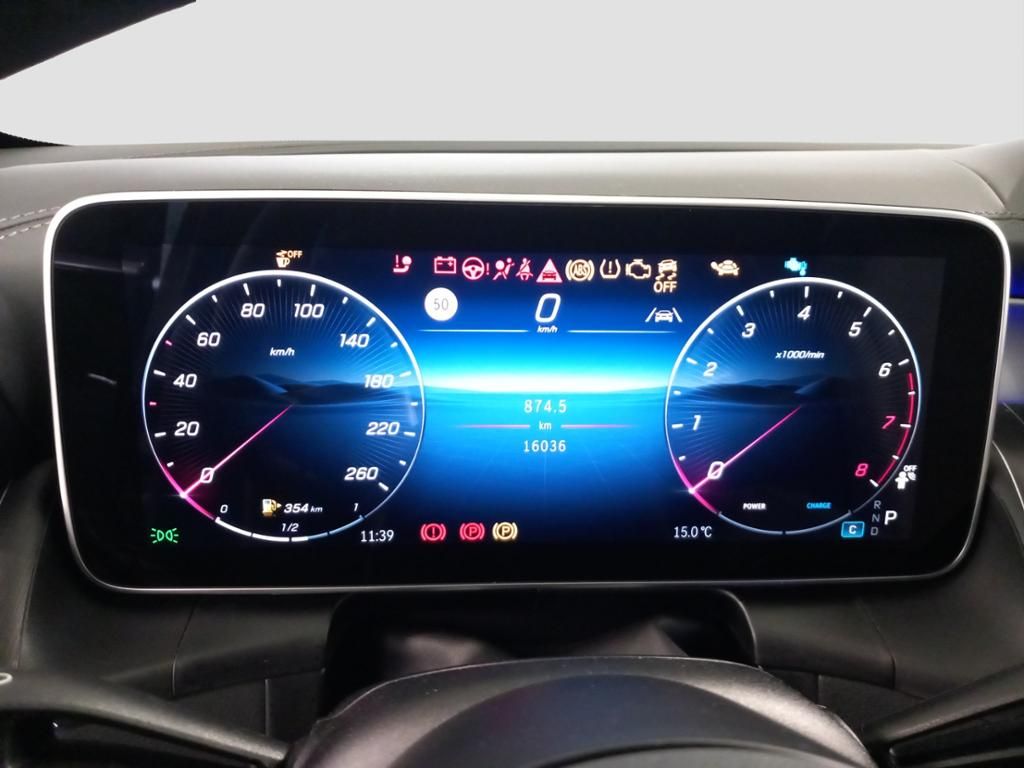 Fahrzeugabbildung Mercedes-Benz GLC 200 4M AMG*AHK*Pano-Dach*Distronic*360