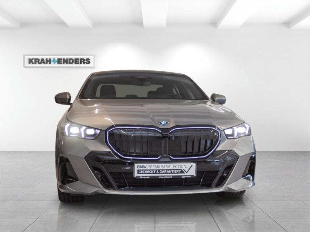 BMW 530 exMSport+AHK+Panorama+Navi+HUD+LED+RFK+Leder