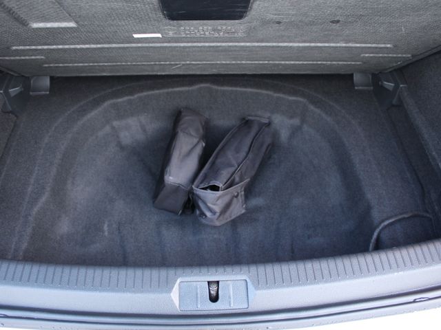 Golf VII 1.4 TSI R-Line Navi*PDC v+h*18"Alu