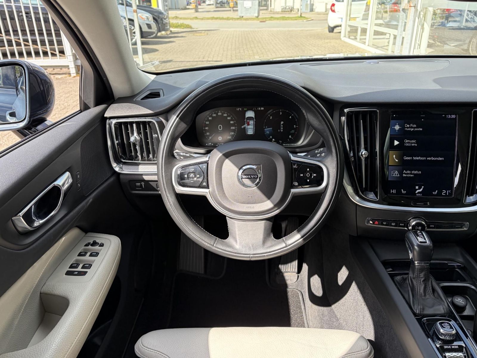 Volvo V60 Cross Country Intro Edition D4 AWD imagem 2