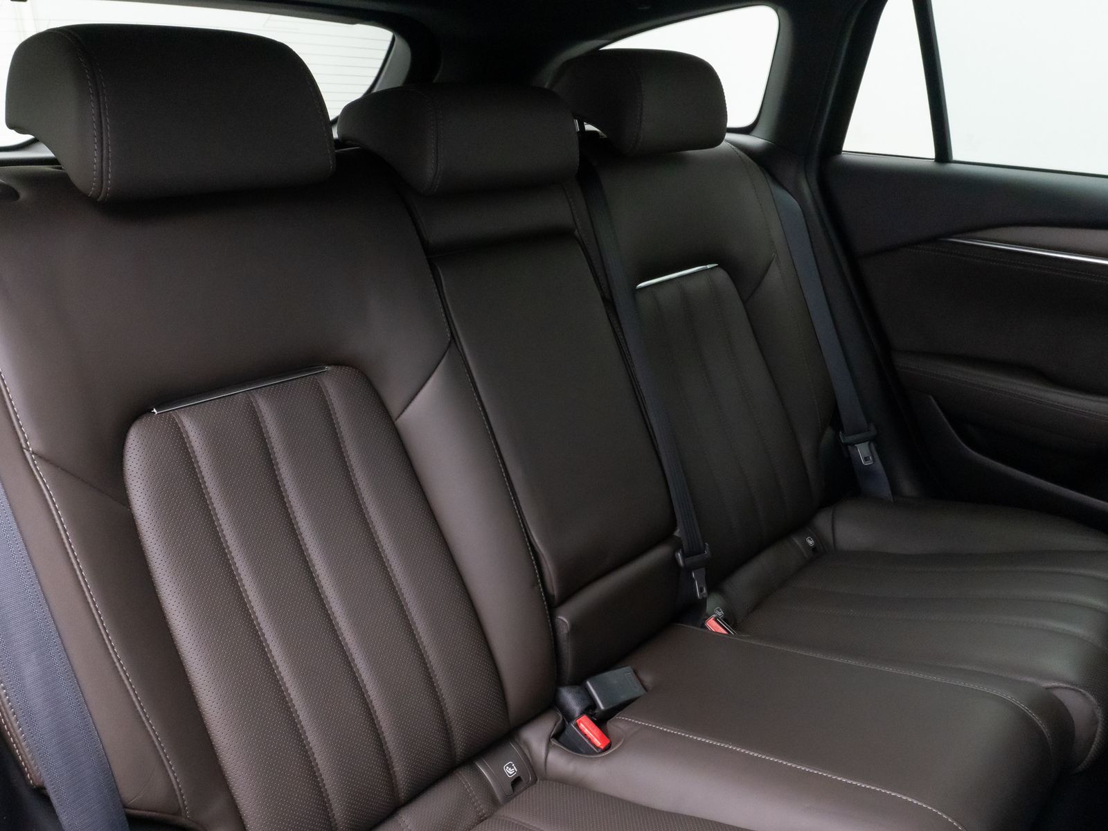 Fahrzeugabbildung Mazda 6 Sports-Line 2.5 ACC Lenkrhzg BOSE 360°Komfort