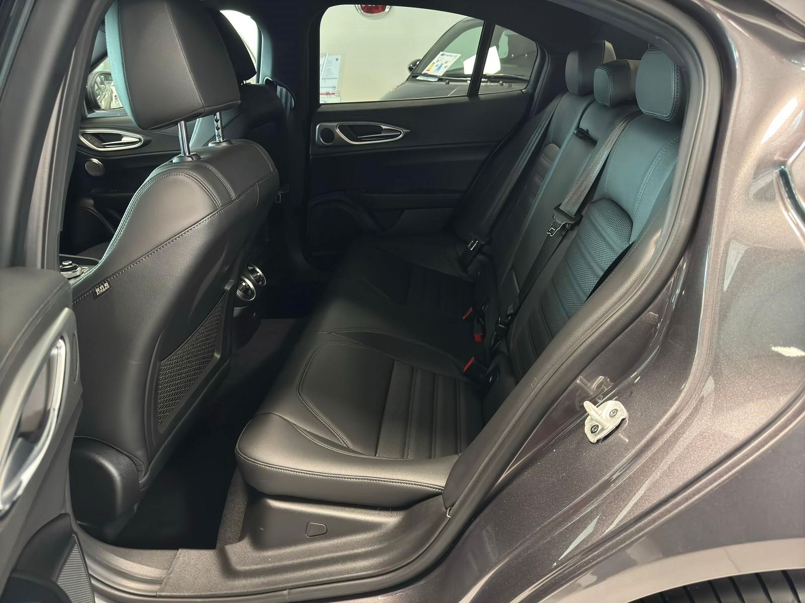 Alfa Romeo Giulia - Bild 7