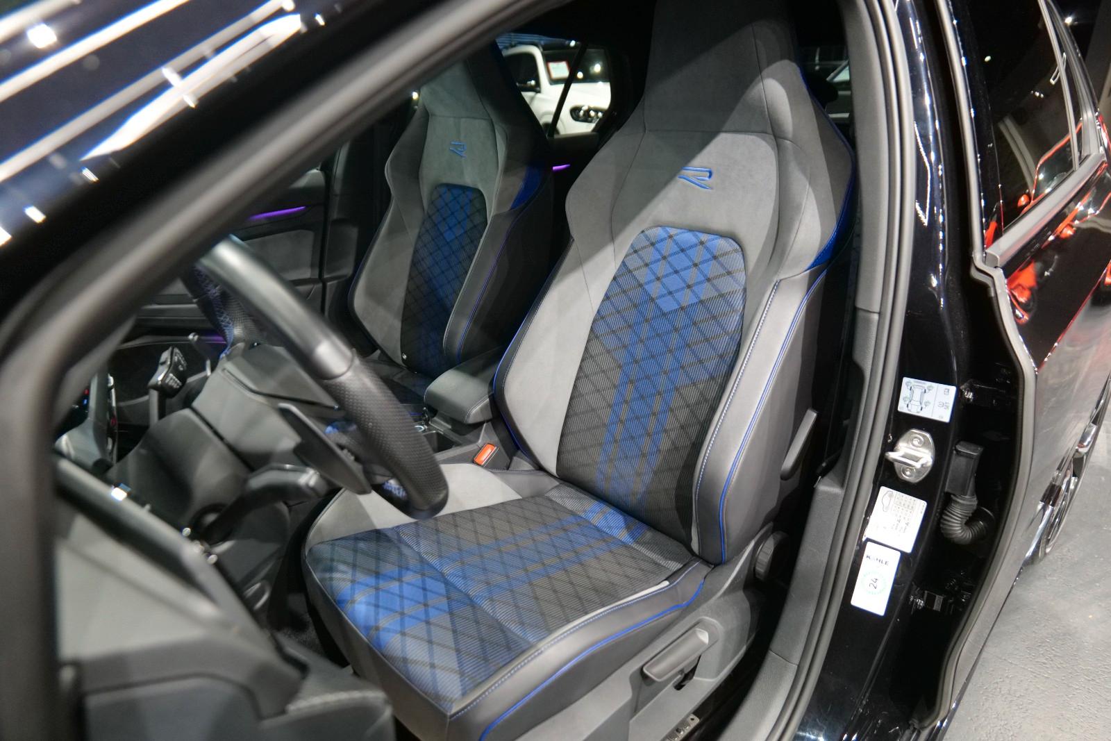 Volkswagen Golf VIII Lim. R 4Motion*KAMERA*ACC*MWST*KEYLESS, миниатюра 15