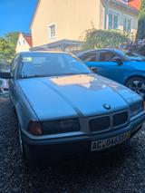BMW 316 318i Coupe 316i - BMW 316 aus 1995: Coupe, 316i