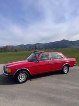 Mercedes-Benz 200 - Mercedes-Benz 200 mit Panoramadach