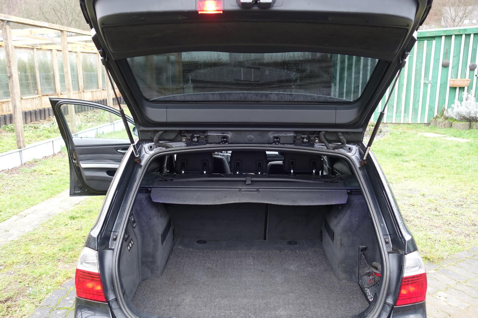 BMW 320 2008 — photo 10