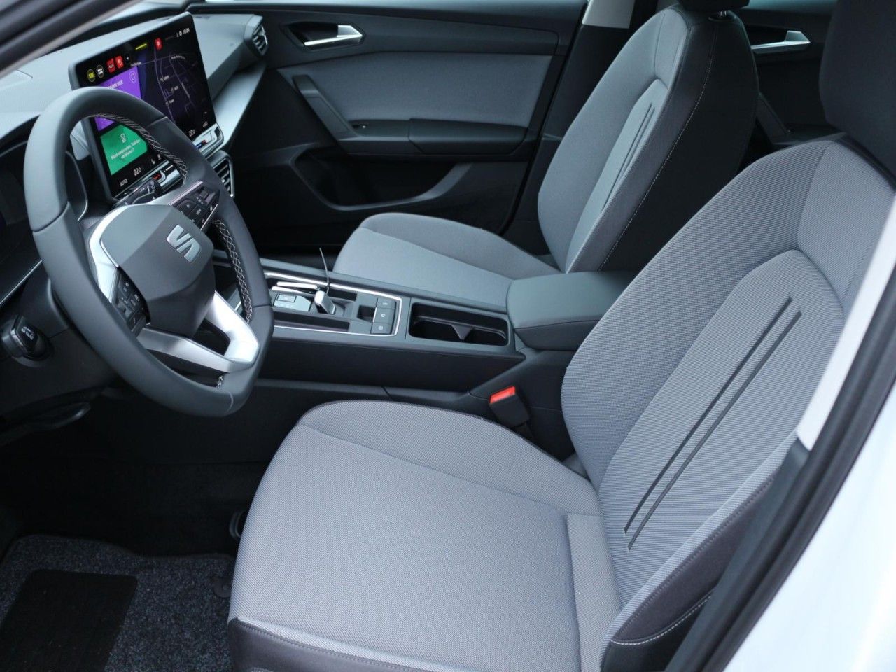Fahrzeugabbildung SEAT Leon 1.5 eTSI Style Edition DSG