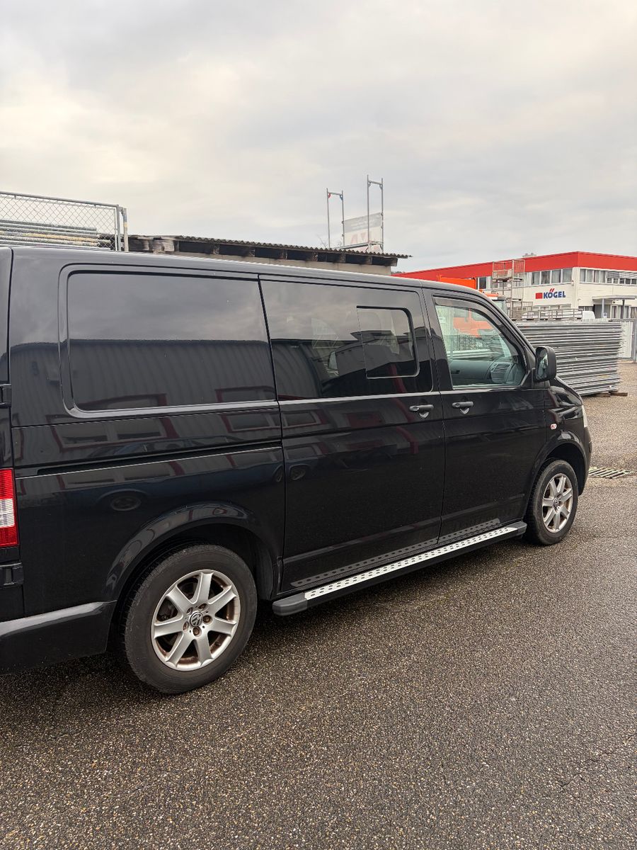 Fahrzeugabbildung Volkswagen T5 andere