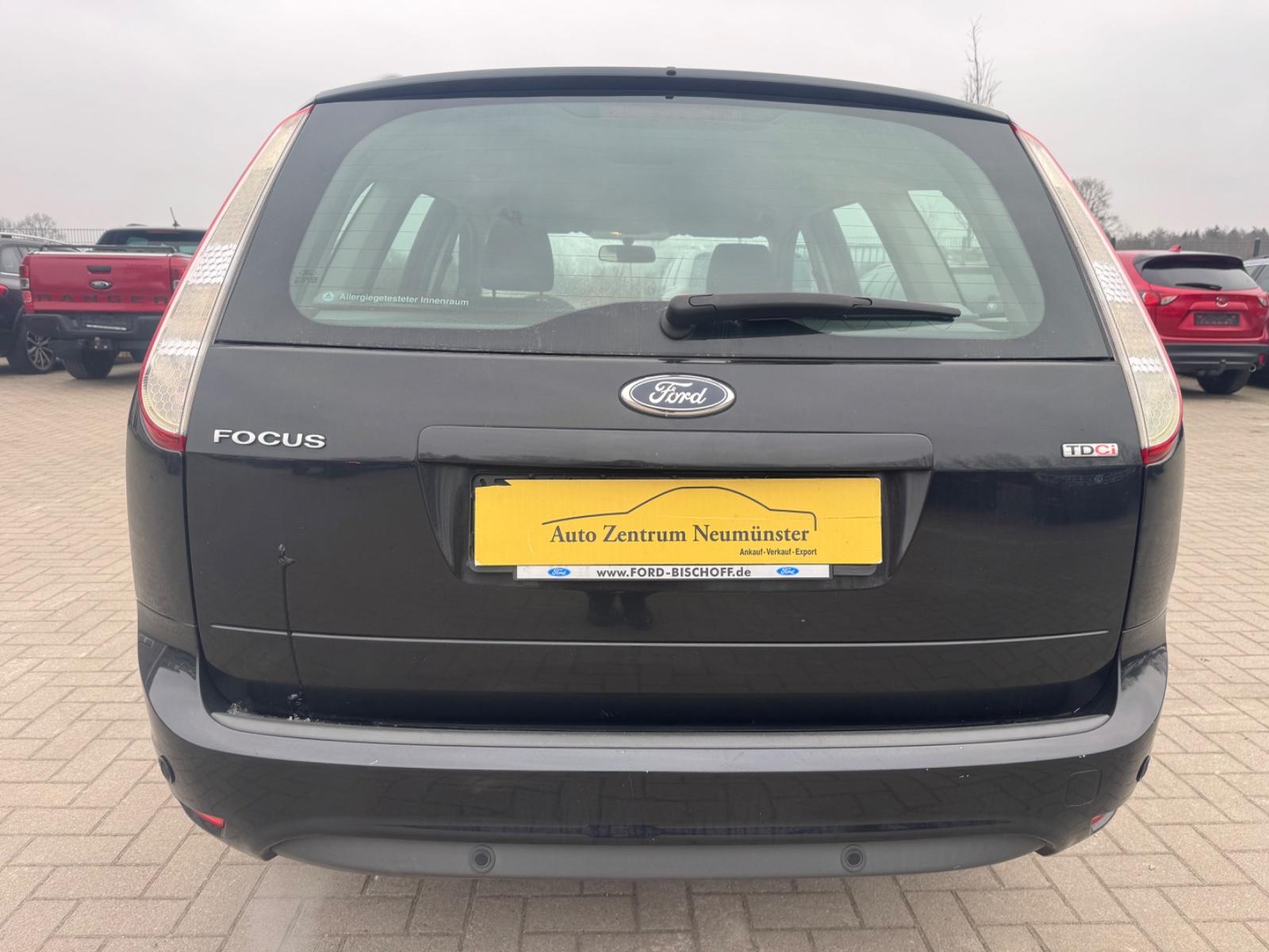 Ford Focus 2010 — photo 5