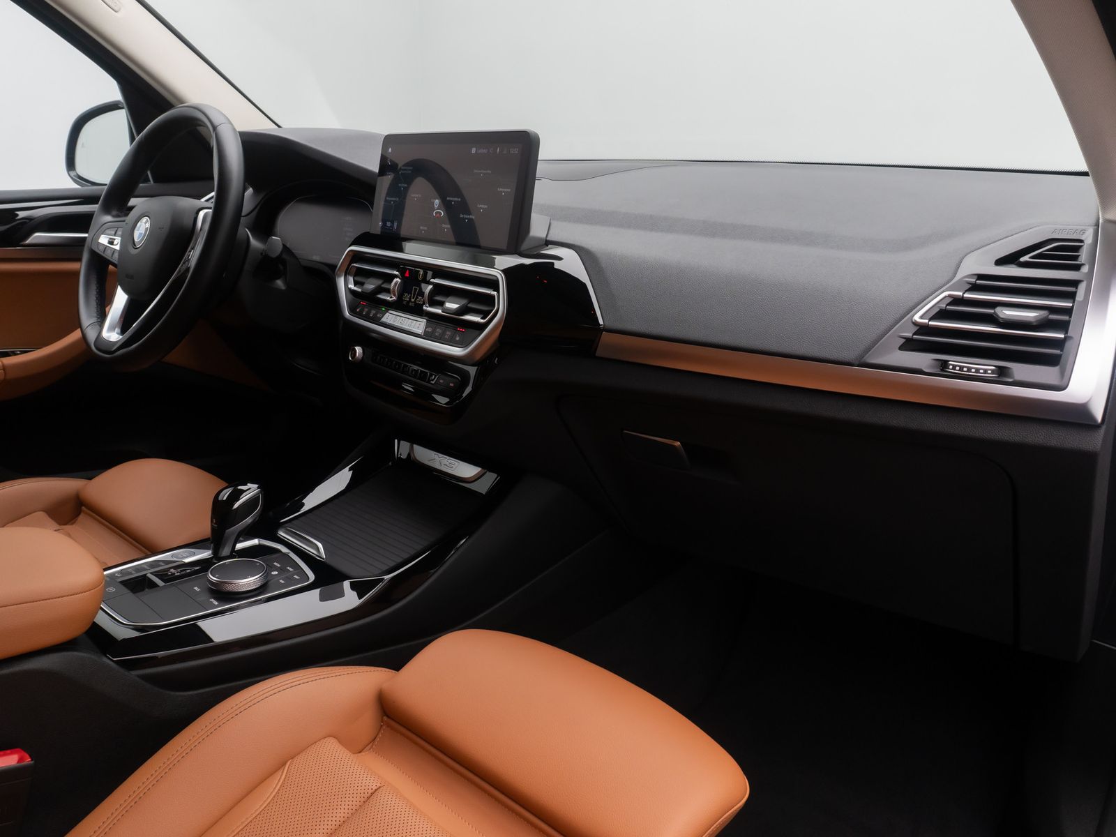 Fahrzeugabbildung BMW X3 xD30i AHK Kamera DAB Komfort Memory Leder 19"