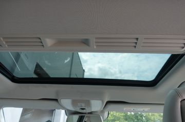 Mercedes E 300 - 4