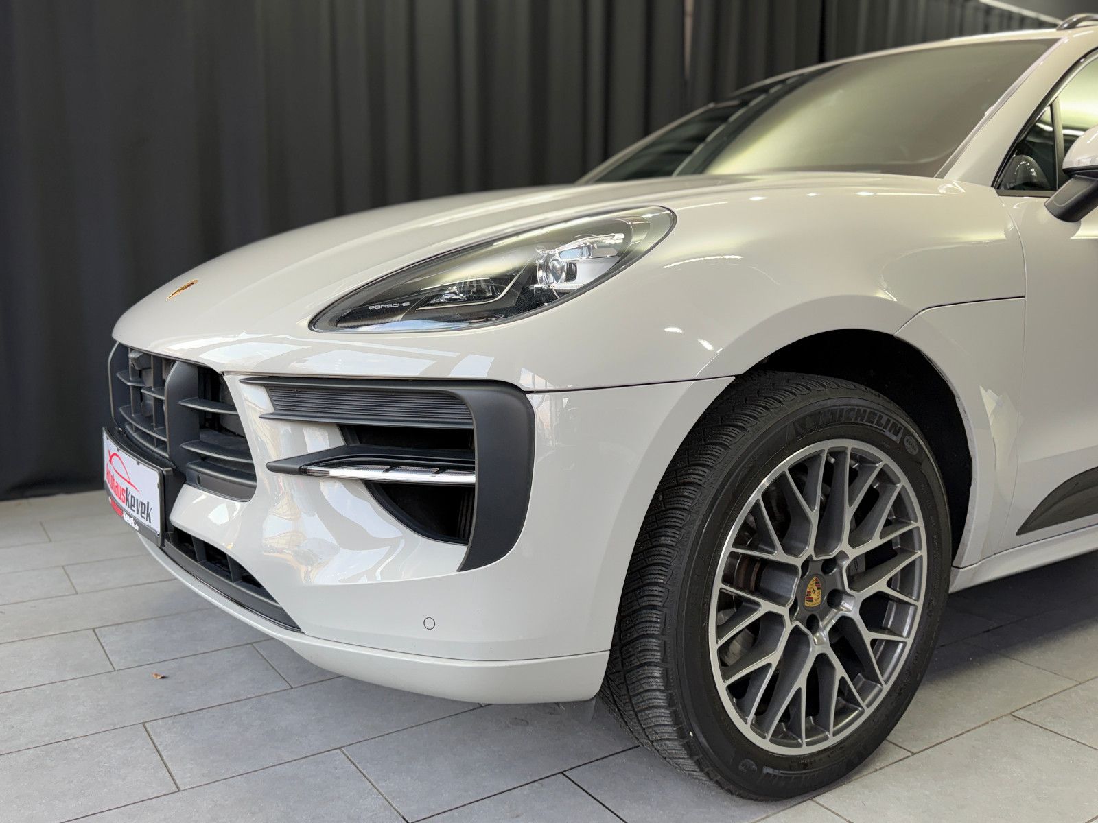 Fahrzeugabbildung Porsche Porsche Macan S |360°|AHK|Dt.-FAHRZEUG