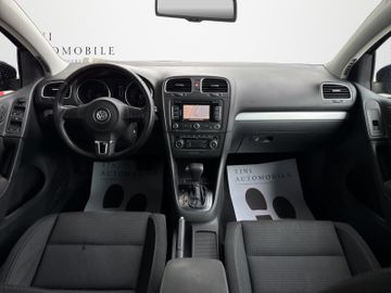 Volkswagen Golf - 10