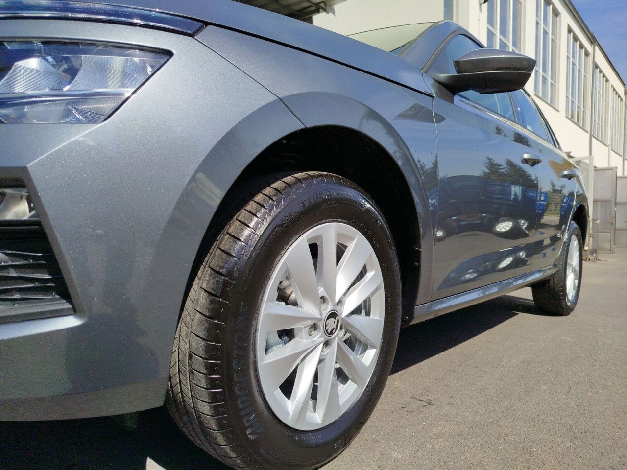 Fahrzeugabbildung SKODA Kamiq Selection S85/1.0 A7F