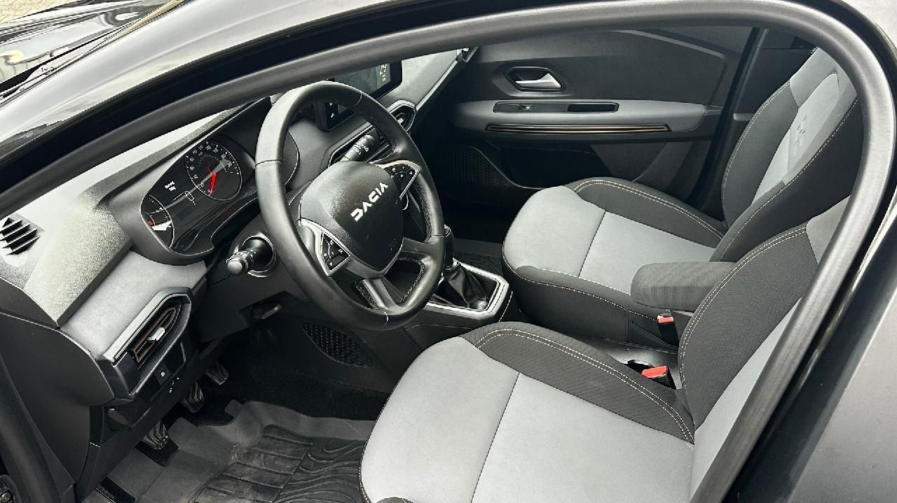 Fahrzeugabbildung Dacia Sandero Stepway Extreme TCe 110