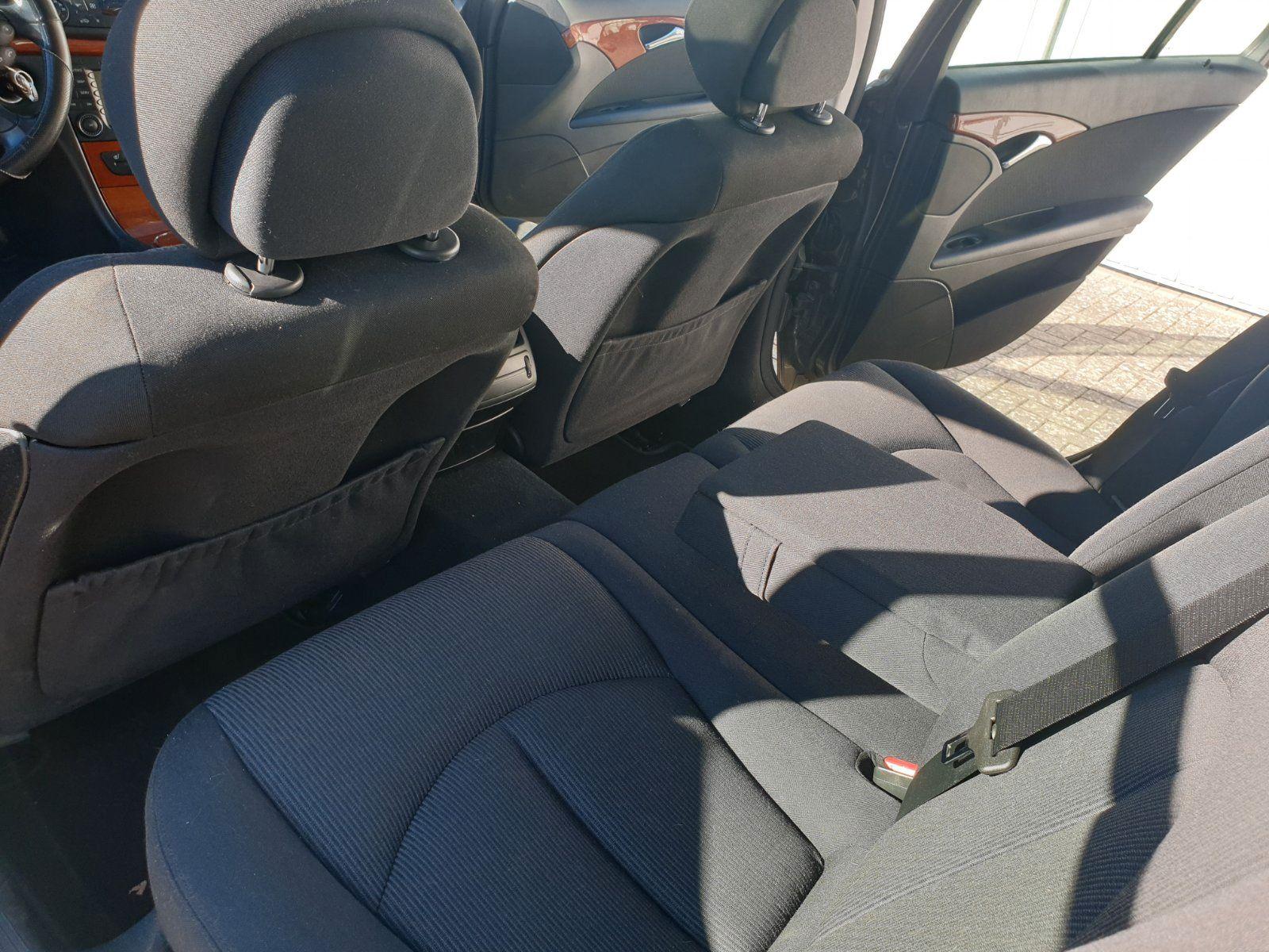 Mercedes-Benz E220 2008 — photo 14