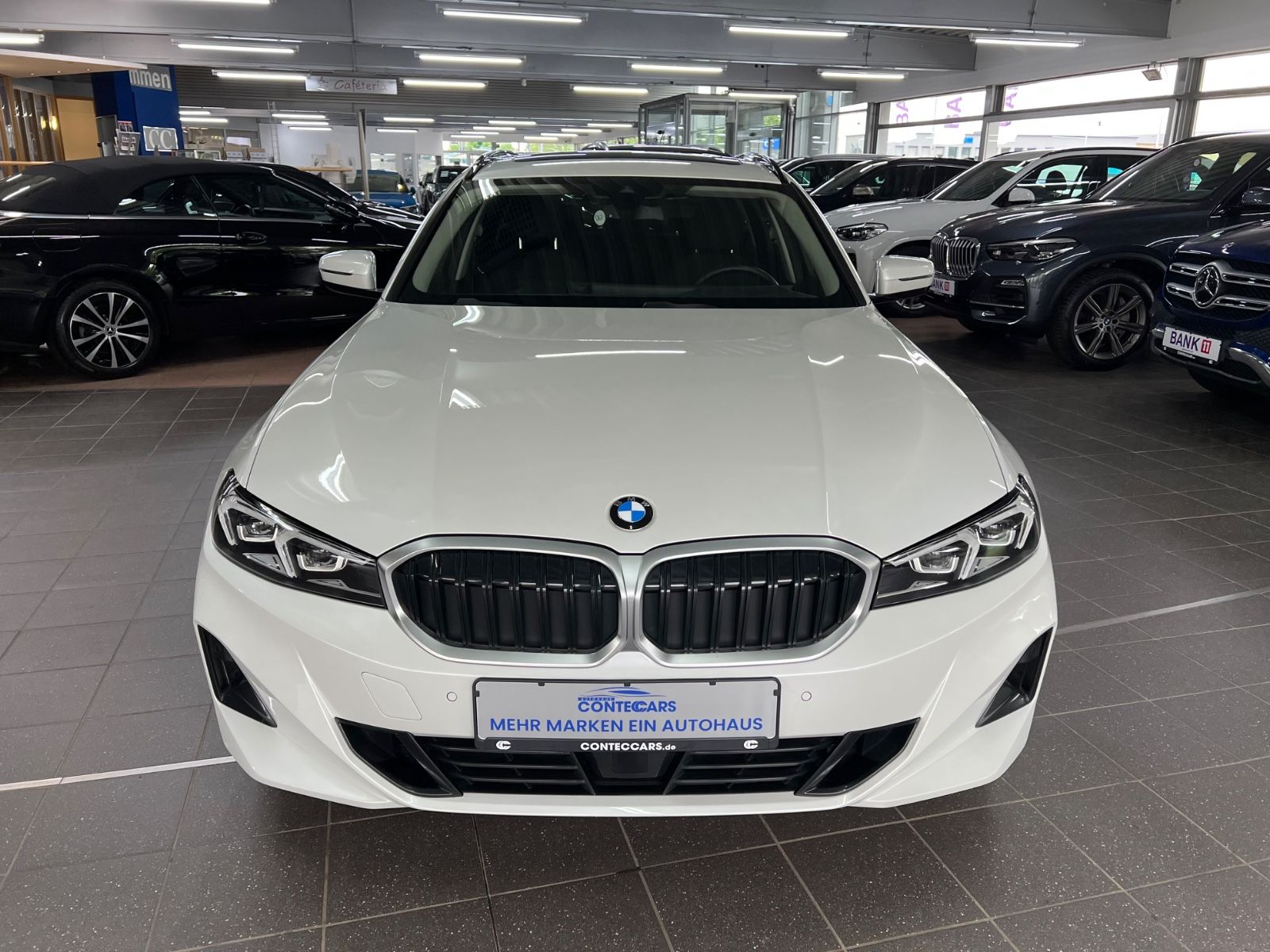 BMW 318d Touring HuD+DA+ACC+Panorama+Park+HaKa foto 4