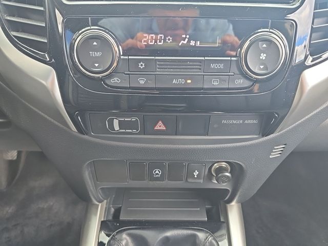 L200 Plus Club Cab 4WD