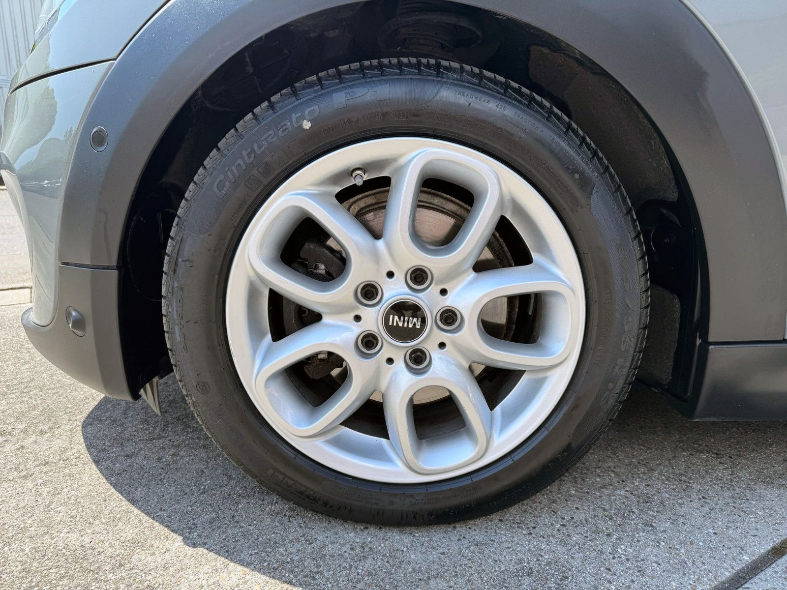 Fahrzeugabbildung MINI COOPER Cabrio Aut. SHZ KAM PDC BT AMBI 2-Zonen
