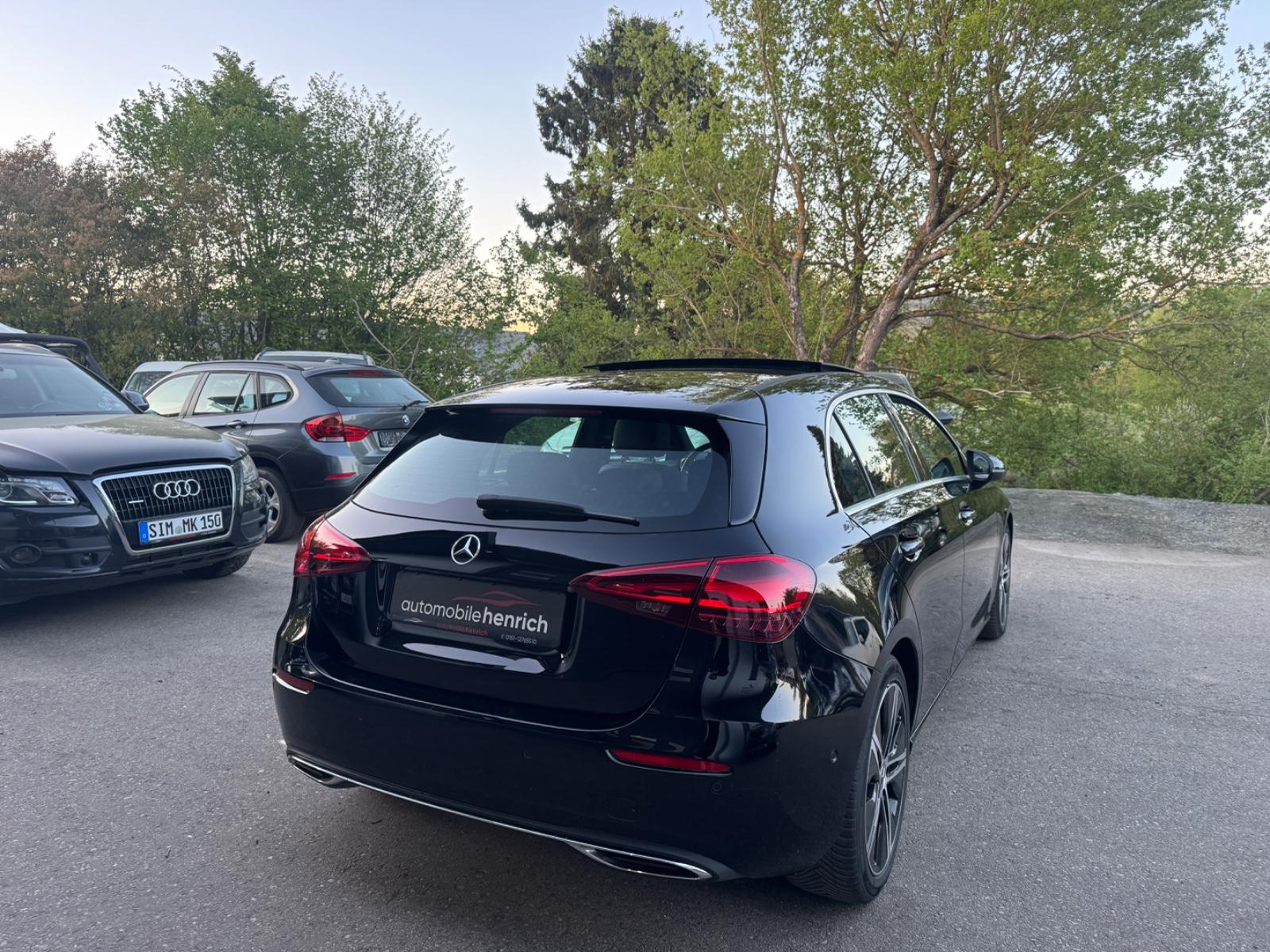Mercedes-Benz A 180 d Automatik, Pano